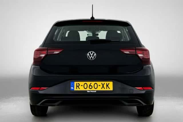 Volkswagen Polo (2022) thumbnail 3
