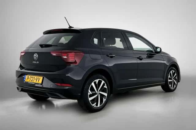 Volkswagen Polo (2022) thumbnail 4