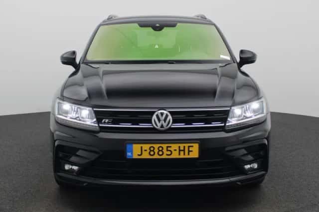 Volkswagen Tiguan (2020) thumbnail 3