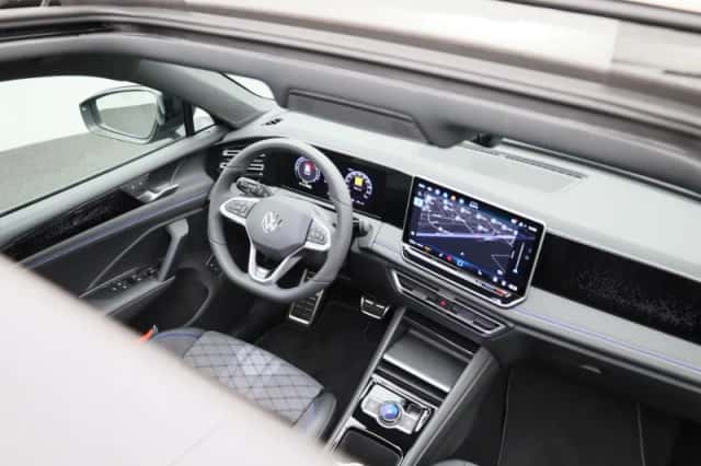 Volkswagen Tiguan (2025) thumbnail 38