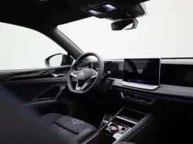 Volkswagen Tiguan (2025) thumbnail 39