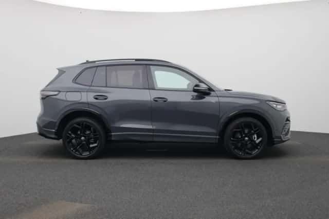 Volkswagen Tiguan (2025) thumbnail 6
