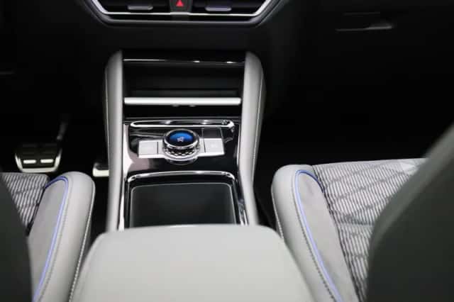 Volkswagen Tiguan (2025) thumbnail 10