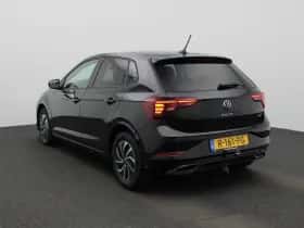 Volkswagen Polo (2022) thumbnail 2