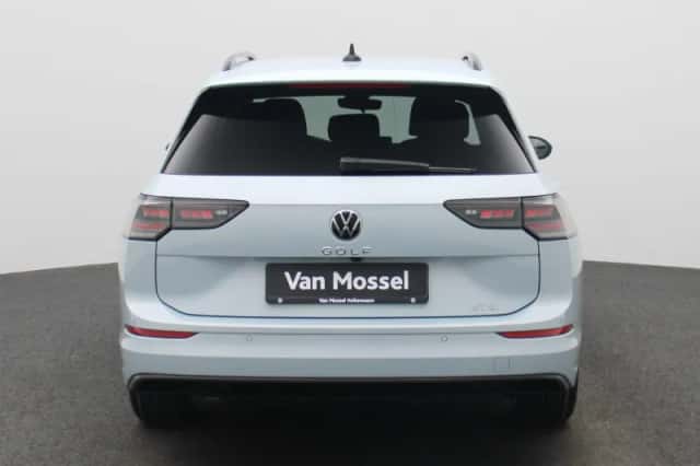 Volkswagen Golf (2026) thumbnail 5