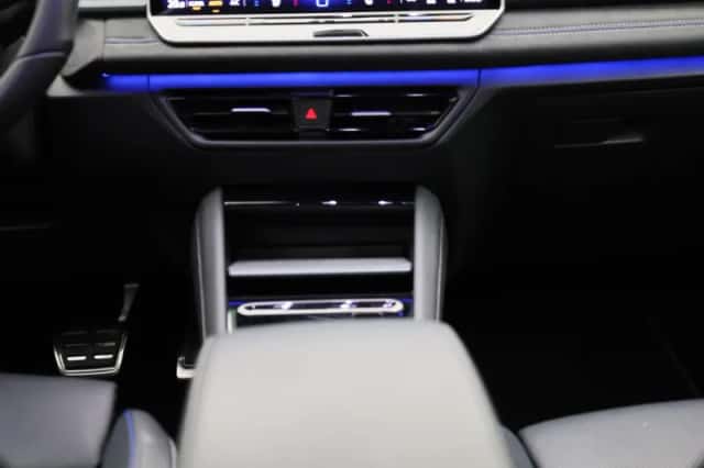 Volkswagen Tayron (2025) thumbnail 11
