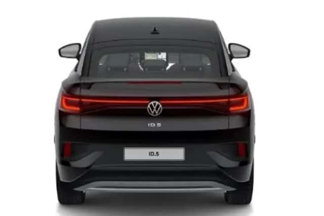 Volkswagen ID.5 (2023) thumbnail 3