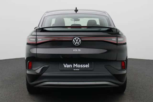 Volkswagen ID.5 (2023) thumbnail 5