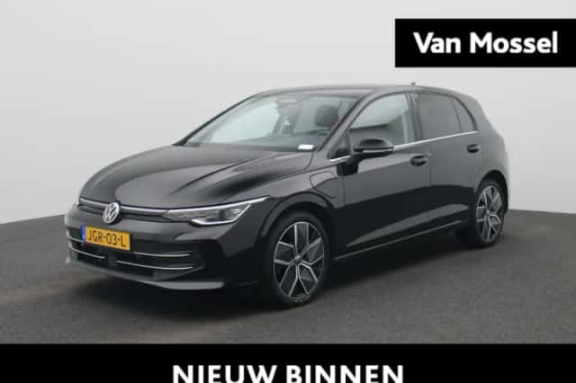 Volkswagen Golf (2025)