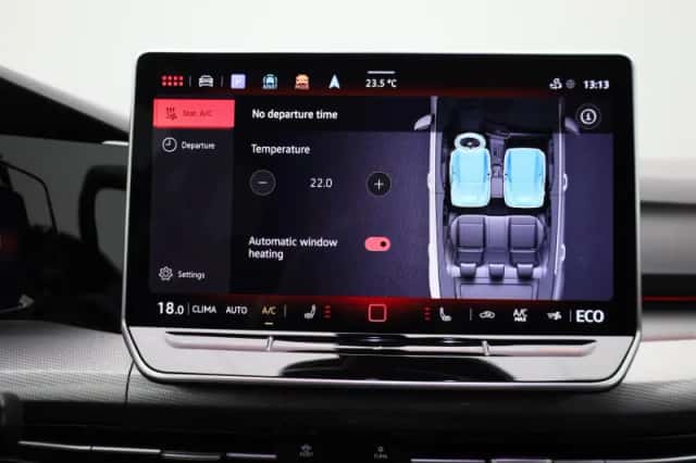 Volkswagen Golf (2025) thumbnail 24