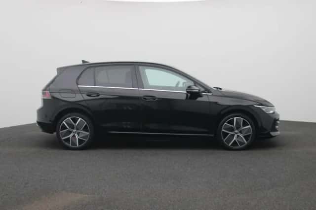 Volkswagen Golf (2025) thumbnail 6