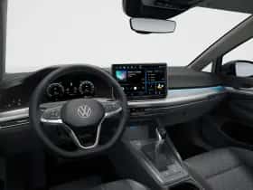Volkswagen Golf (2026) thumbnail 4