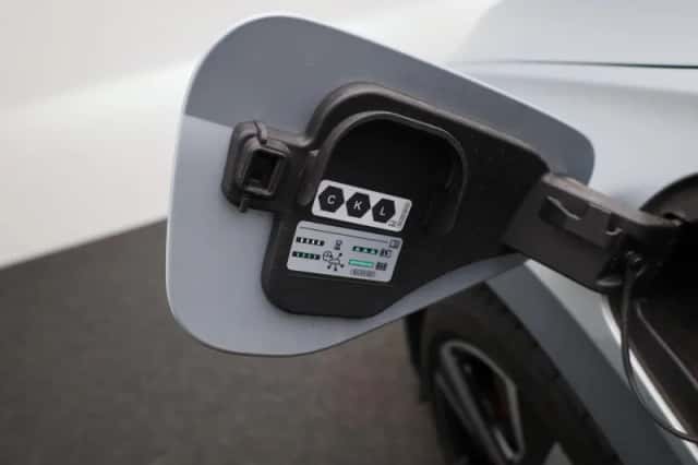 Volkswagen Golf (2025) thumbnail 16