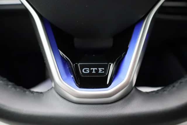 Volkswagen Golf (2025) thumbnail 33