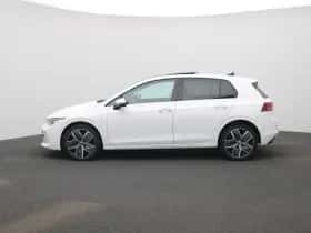Volkswagen Golf (2025) thumbnail 4