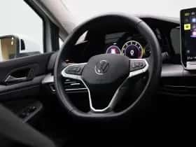 Volkswagen Golf (2025) thumbnail 41