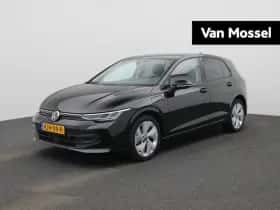 Volkswagen Golf (2025) thumbnail 1