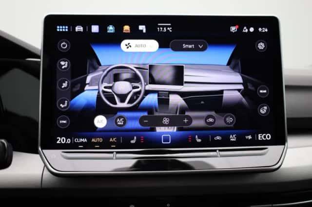 Volkswagen Golf (2025) thumbnail 17