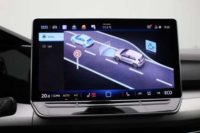 Volkswagen Golf (2025) thumbnail 24