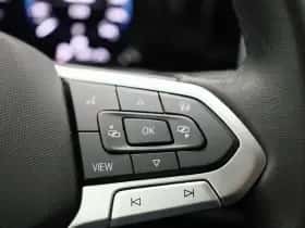 Volkswagen Golf (2025) thumbnail 27