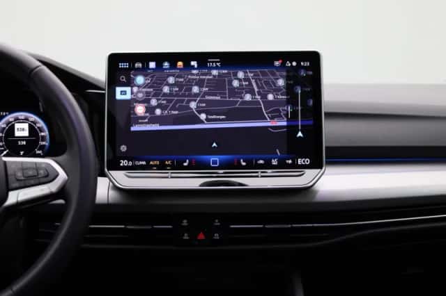 Volkswagen Golf (2025) thumbnail 9