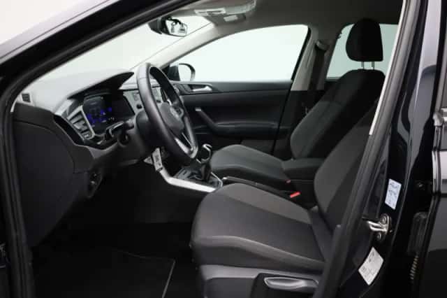 Volkswagen Taigo (2022) thumbnail 9