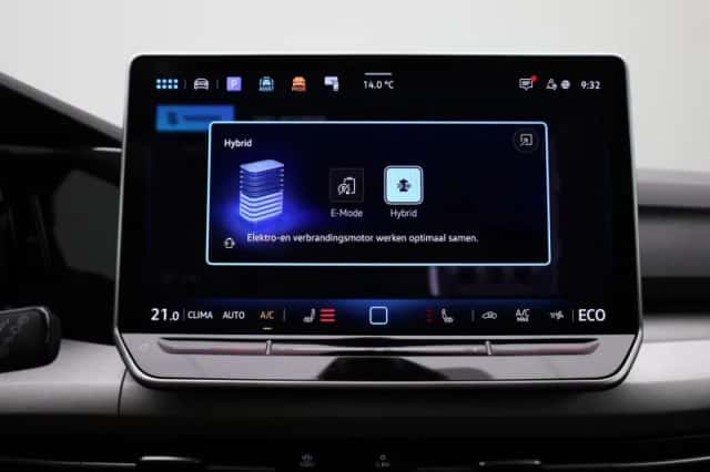 Volkswagen Golf (2025) thumbnail 29