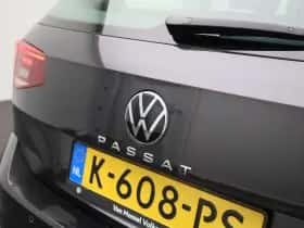 Volkswagen Passat (2021) thumbnail 43