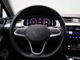 Volkswagen Passat (2021) thumbnail 7