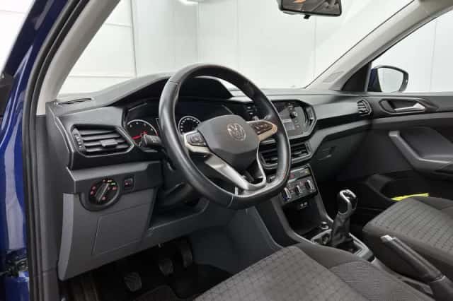Volkswagen T-Cross (2021) thumbnail 10