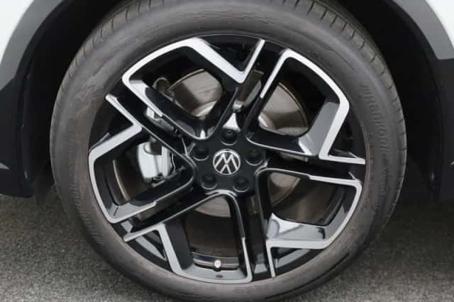 Volkswagen Tiguan (2025) thumbnail 14