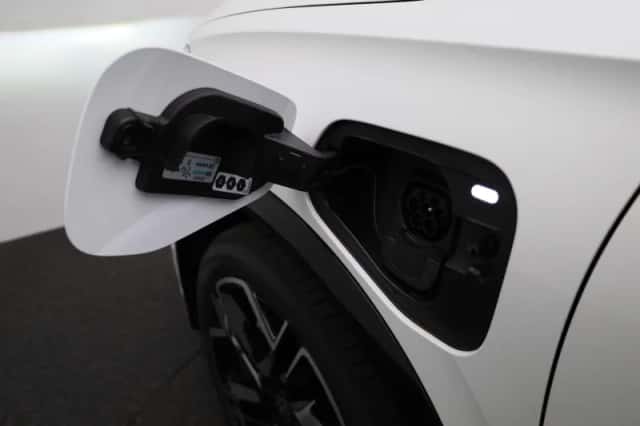 Volkswagen Tiguan (2025) thumbnail 18