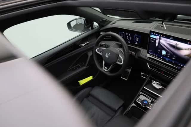 Volkswagen Tiguan (2025) thumbnail 47
