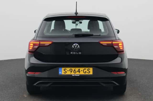 Volkswagen Polo (2023) thumbnail 5
