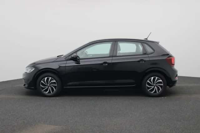 Volkswagen Polo (2023) thumbnail 4
