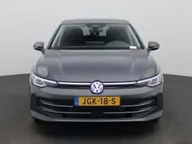 Volkswagen Golf (2025) thumbnail 3