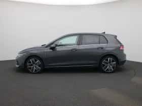 Volkswagen Golf (2025) thumbnail 4