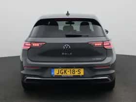 Volkswagen Golf (2025) thumbnail 5
