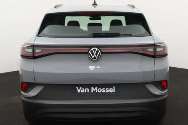 Volkswagen ID.4 (2023) thumbnail 4