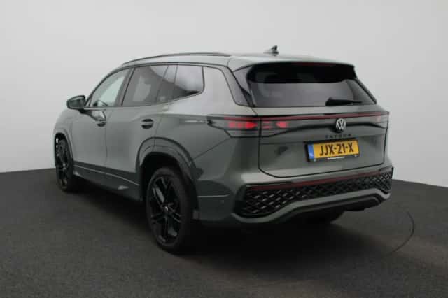 Volkswagen Tayron (2025) thumbnail 2