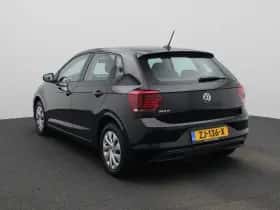 Volkswagen Polo (2019) thumbnail 2
