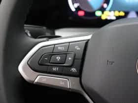 Volkswagen Golf (2023) thumbnail 15