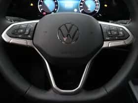 Volkswagen Golf (2023) thumbnail 16