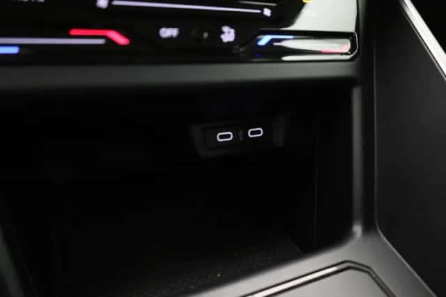 Volkswagen Polo (2022) thumbnail 25