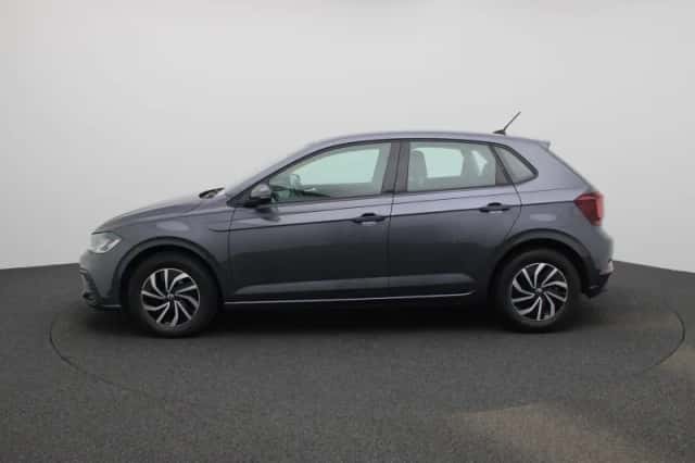 Volkswagen Polo (2022) thumbnail 4