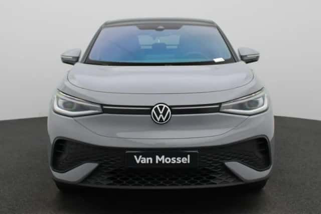 Volkswagen ID.5 (2023) thumbnail 3