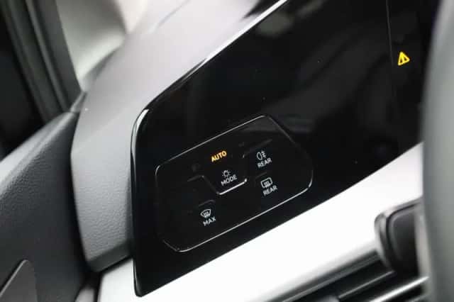 Volkswagen Golf (2025) thumbnail 20