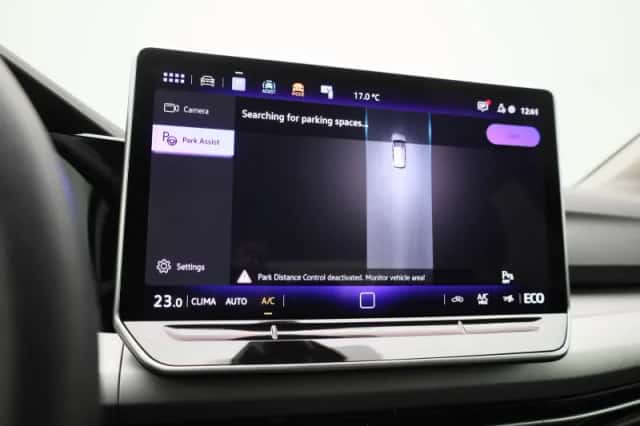 Volkswagen Golf (2025) thumbnail 25