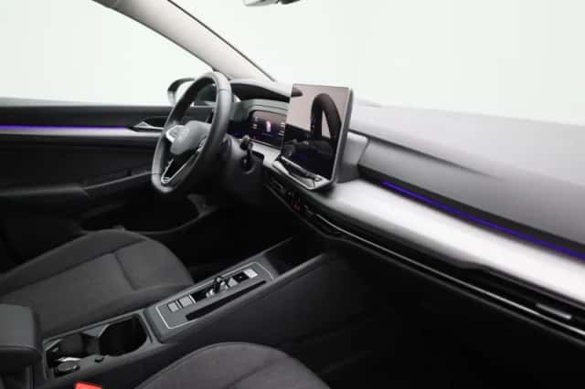 Volkswagen Golf (2025) thumbnail 29