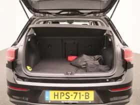 Volkswagen Golf (2025) thumbnail 10